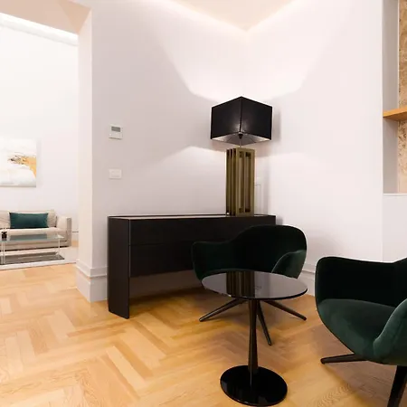 Limehome Lecce Palazzo Bn Exterior photo
